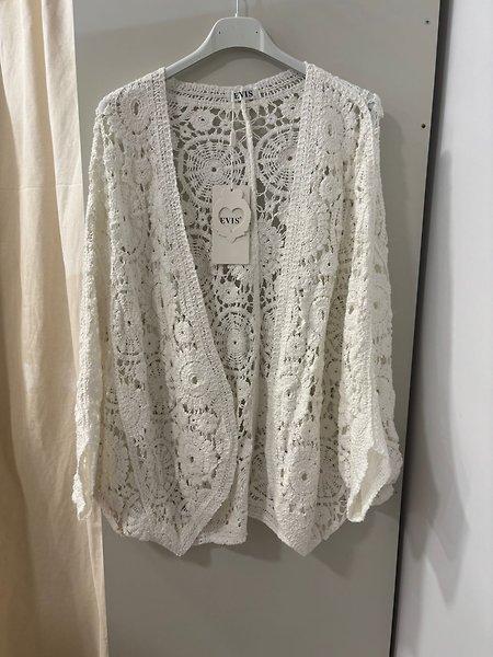 Örme dantel hırka mandala desen beyaz